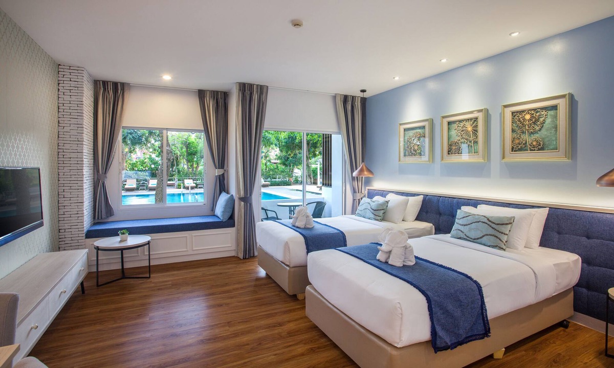 Jomtien Hotel | Hill Fresco