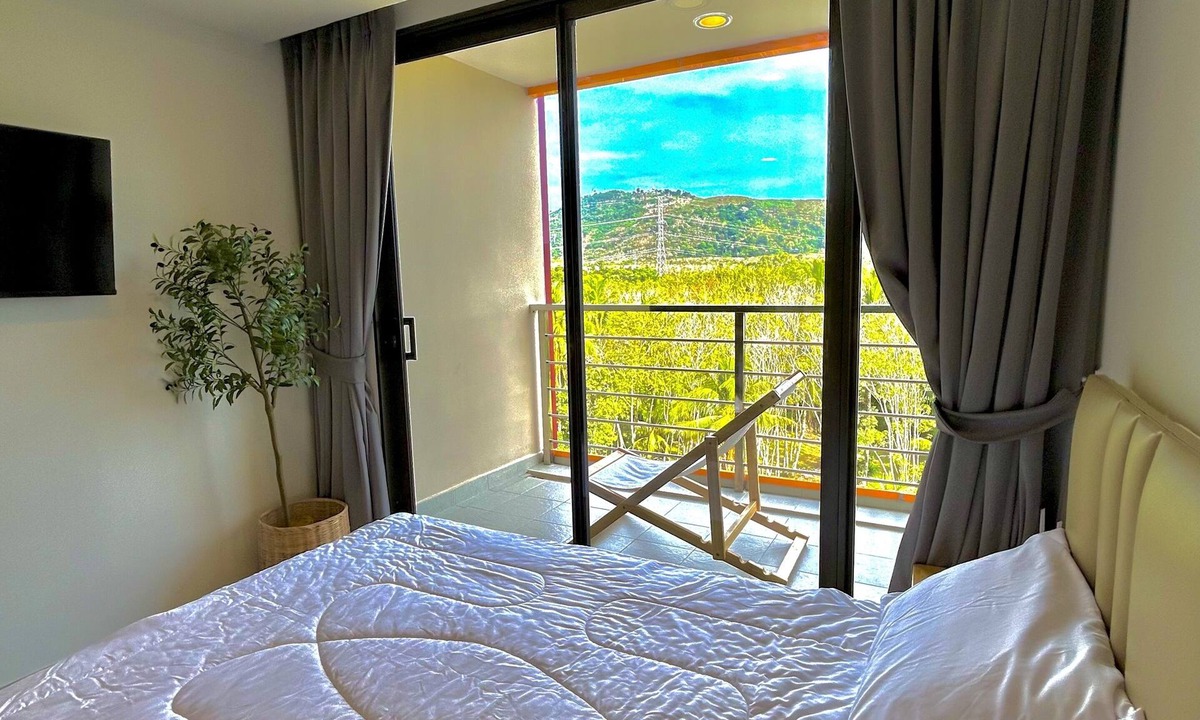 Mai Khao Condo | Hillside Sunrises Space - 5 minutes to Maikhao Beach