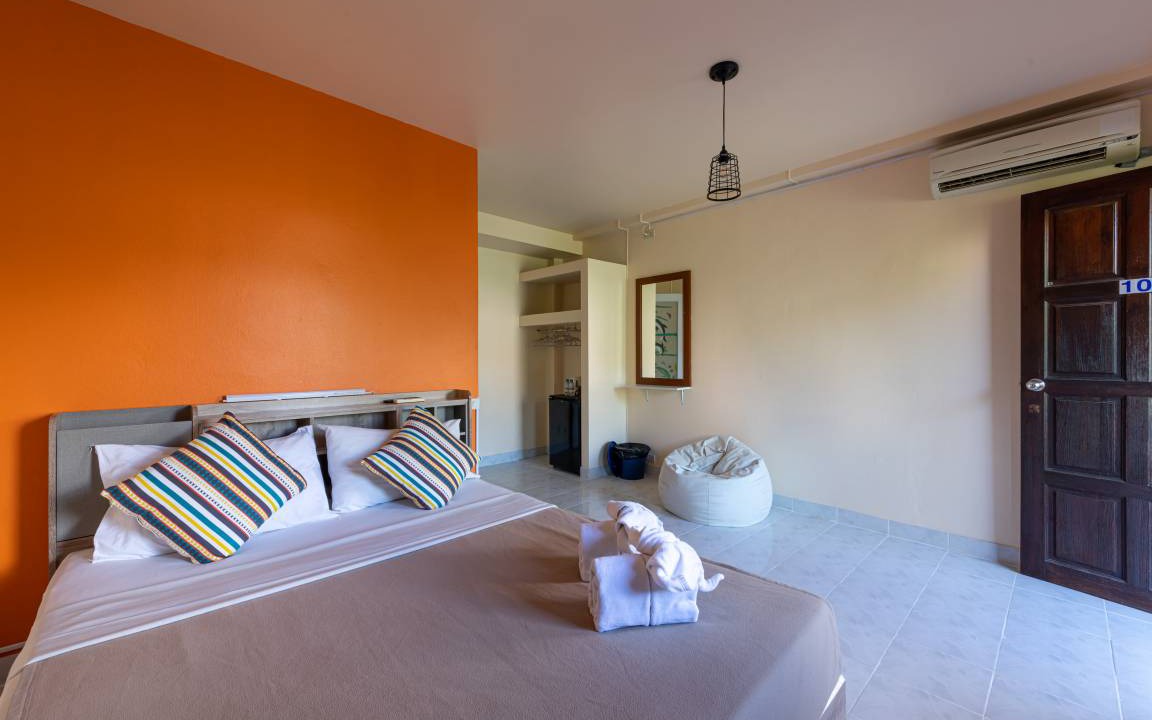Patong Hostel | Hostel ∙ 8 guests