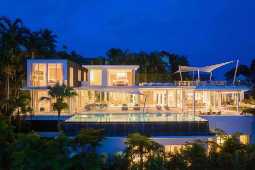 Koh Kaew Villa | Indulge in Your Dream Getaway at Gemini Villa 6 Bedrooms, Private Beach, and Yamu Pier Sea Views