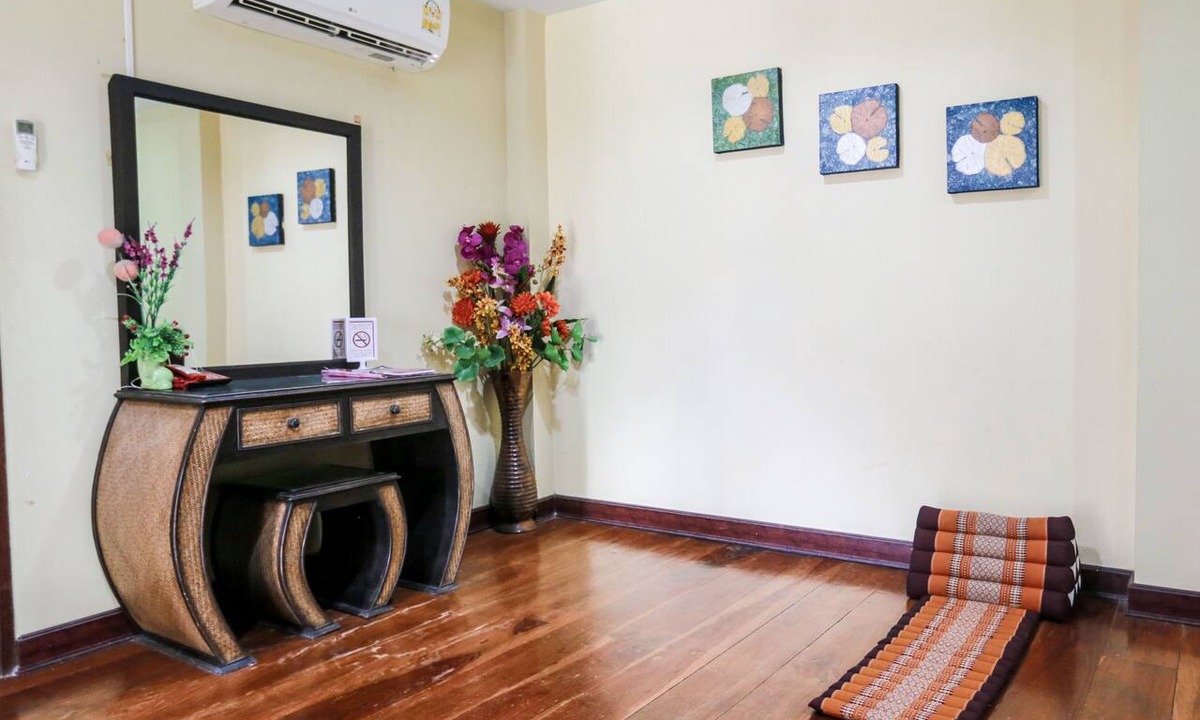 Buriram Province Hotel | Jintana Resort