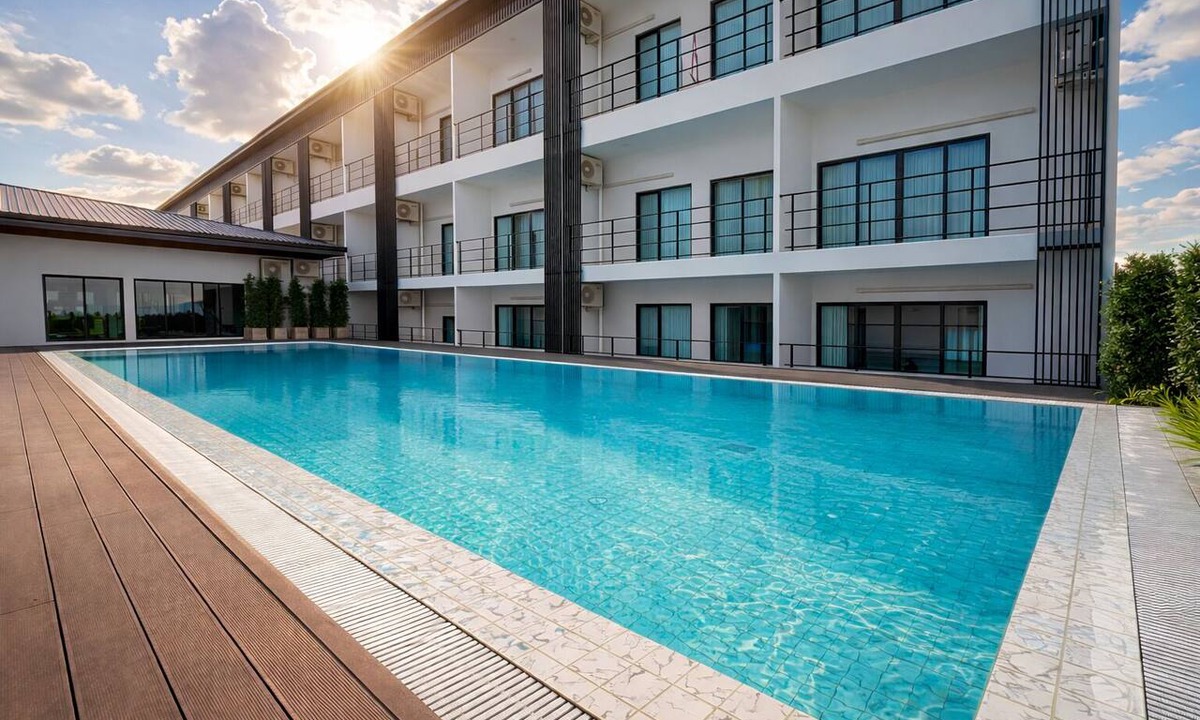 Ban Bueng Hotel | K Golf Hotel Chonburi