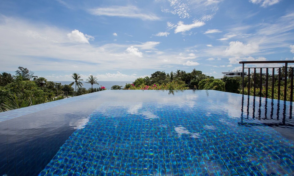 Kata Apartment | Kata gardens Penthouse 4C near beach