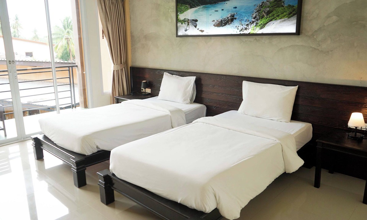 Khuk Khak Beach Hotel | Khaolak Suthawan Resort