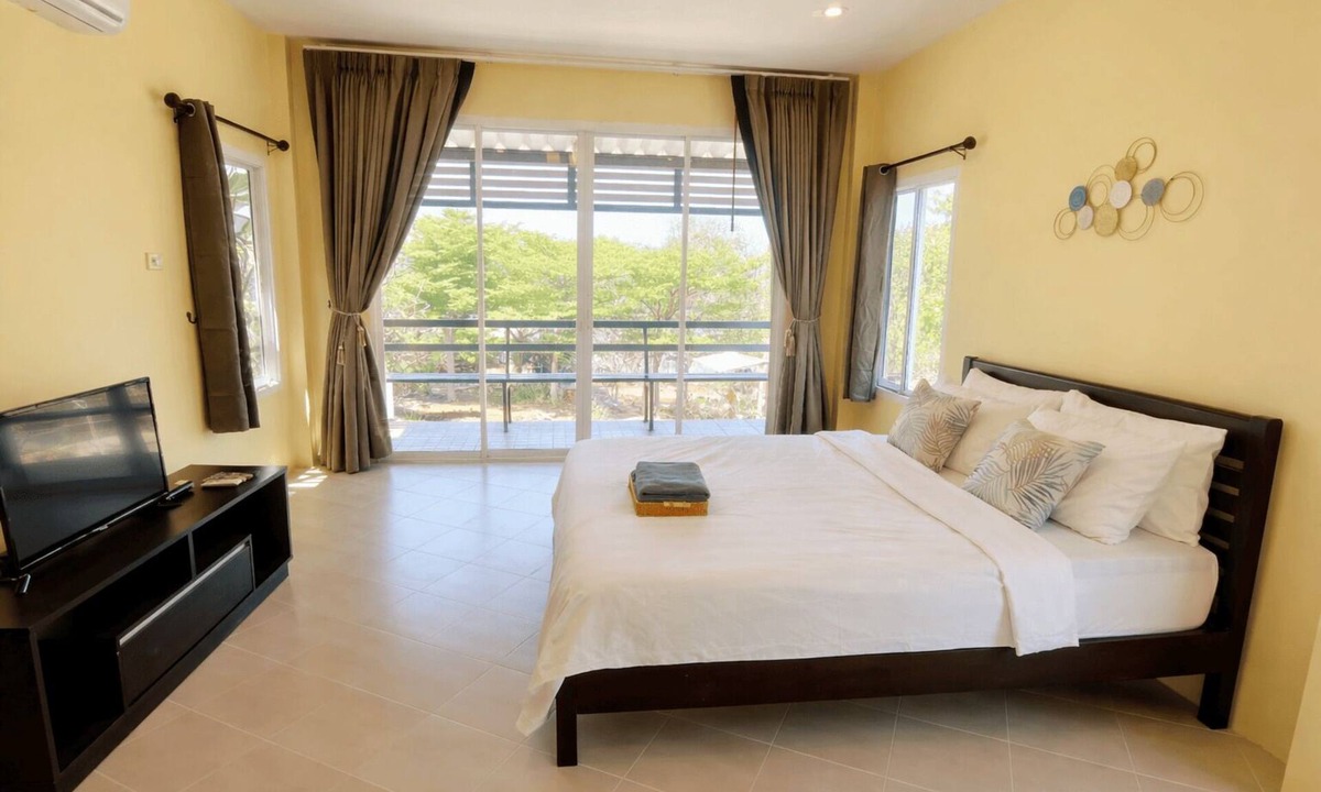 Ko Sichang Resort | Koniix Garden Cottage Ko Sichang