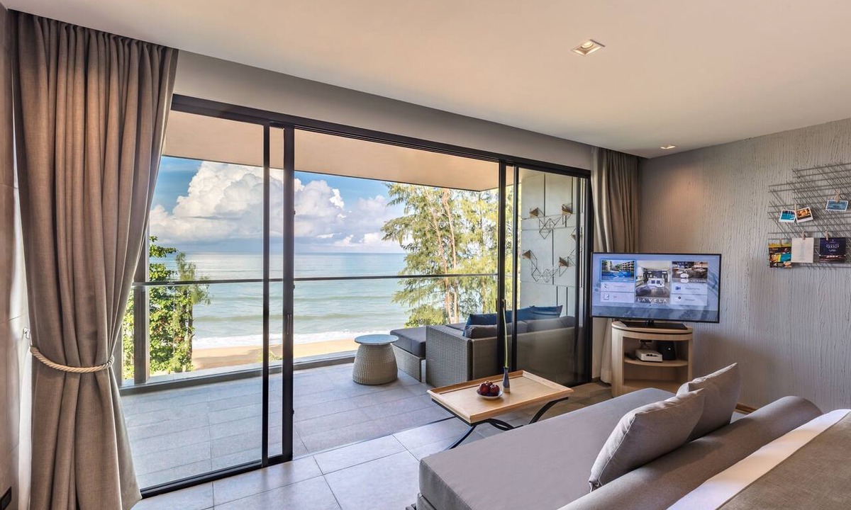 Khuekkhak Hotel | La Vela Khao Lak