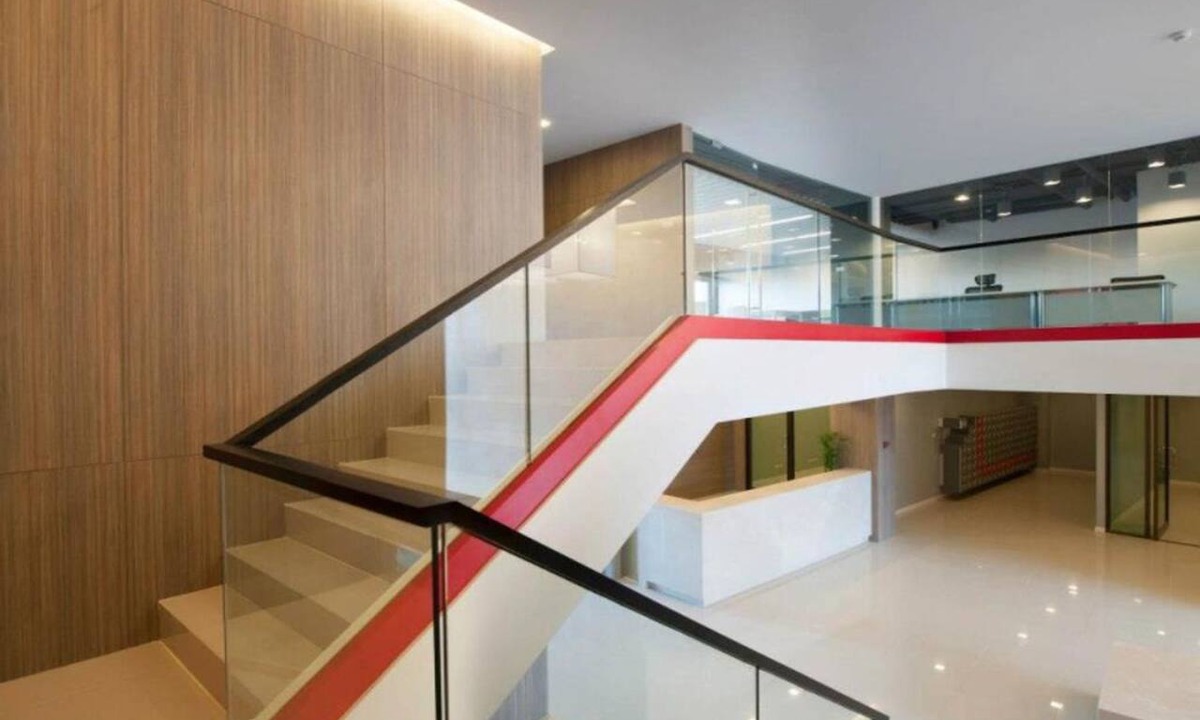 Bang Sao Thong Hotel | Landmark Residence