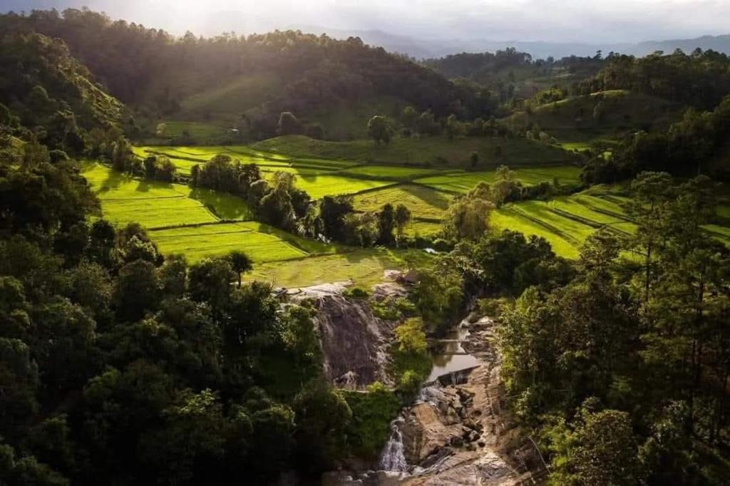 Mae Wang House | Le Cher campsite & homestay