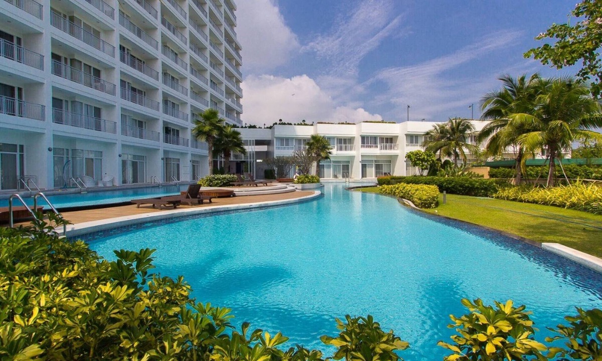 Hua Hin Condo | Luxury 2-Bedroom Condo High Floor with Ocean Views in Cha-am, Thailand