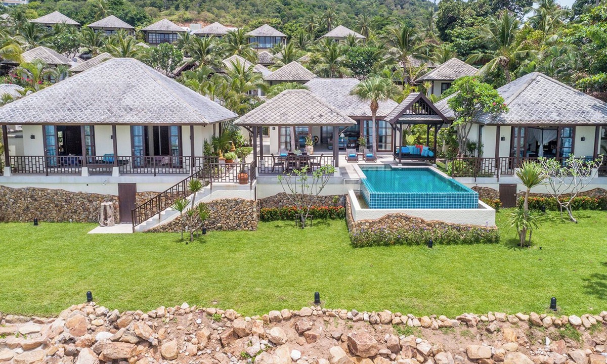 Bophut Villa | Luxury Beachfront Pool Villa 4BR - Finu@Samui