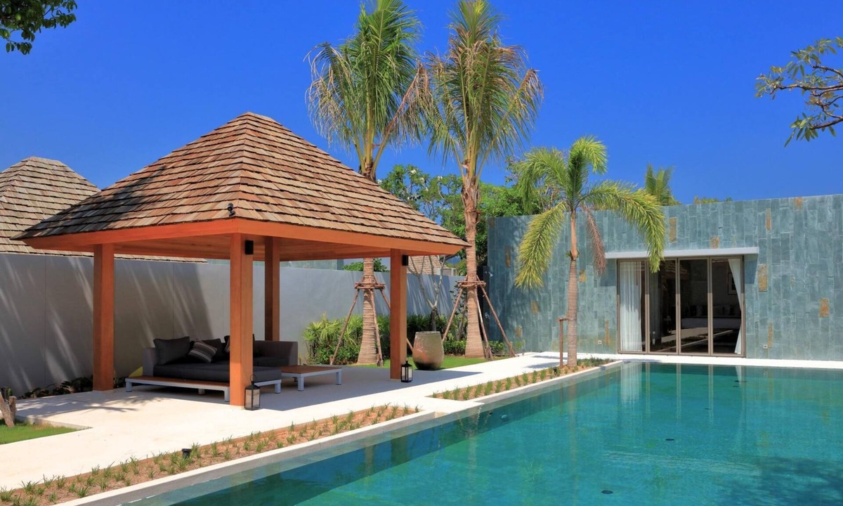 Thep Kasattri Villa | Luxury brand new villa with maid Anchan Tropicana