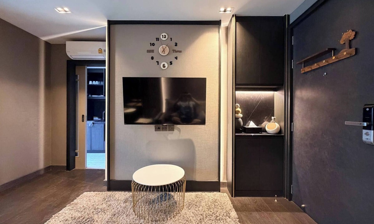 Chang Khlan Condo | Luxury condo, Chaing Mai Night Bazaar