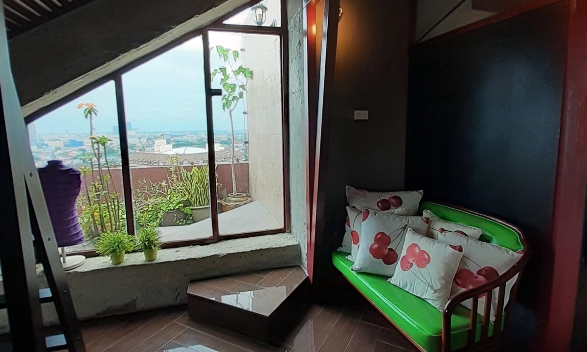 Bang Na Condo | Luxury Loft At The End Of Sukhumvit/Feel Living In A House.