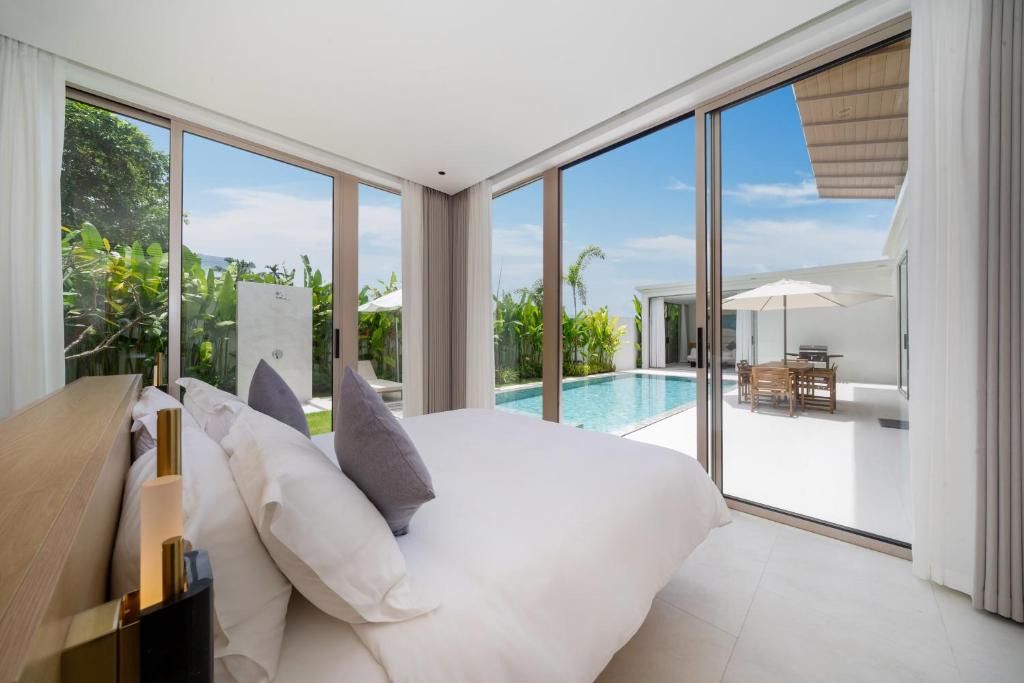 Bang Tao Villa | Luxury villa near Bangtao beach Free airport Pick up from 7 days