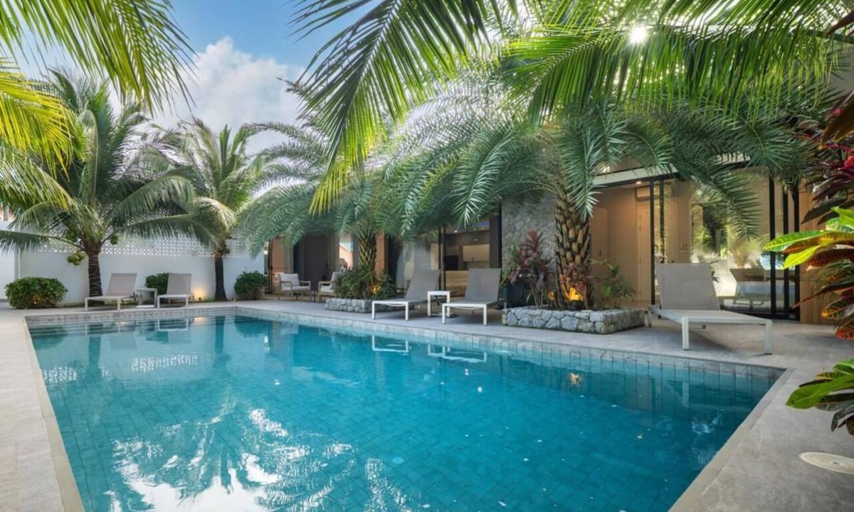 Rawai House | LUXURY VILLA WITH LARGE POOL, TERRACE, 4- CH-4, BATHROOMS—Near the Beaches—Close to All Shops