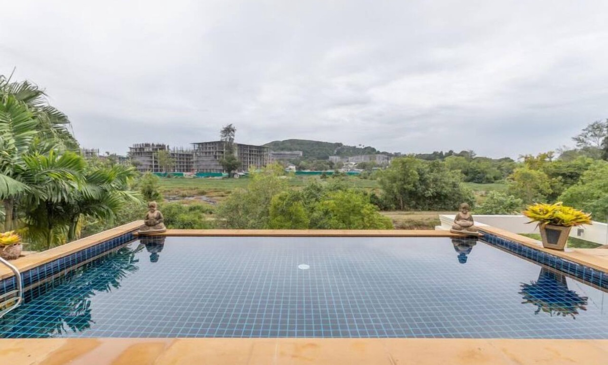 Choeng Thale Villa | Maan Tawan front beach Villa 12