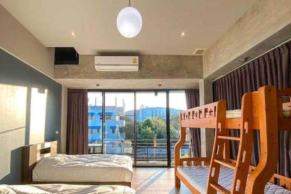 Su Thep House | Modern Loft Townhouse In Nimman (Quiet Street)