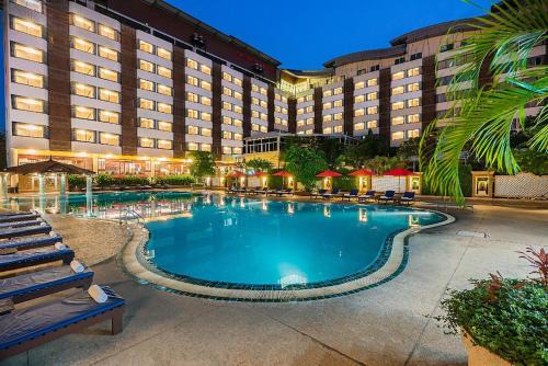 Pratumnak Hill Hotel | Mountain Beach Resort & Convention Center