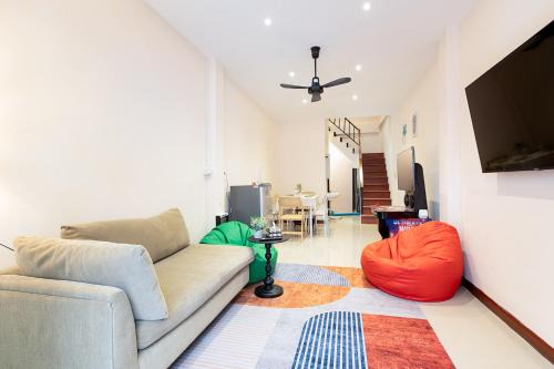 Ban Phan Thom House | OH Homes - Samsen 12