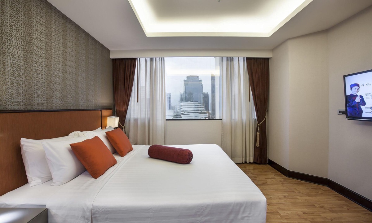 Bangkok Central Business District Apartment | One Bedroom Suite in heart of the city (A88)