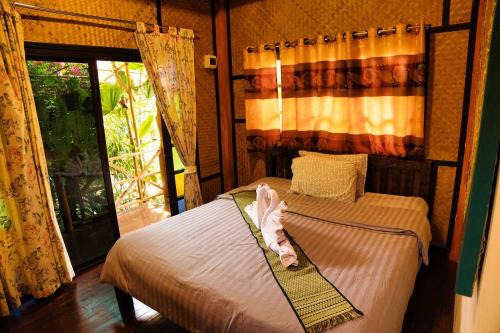 San Pu Loei Ski Chalet | Ouychai home stay resort