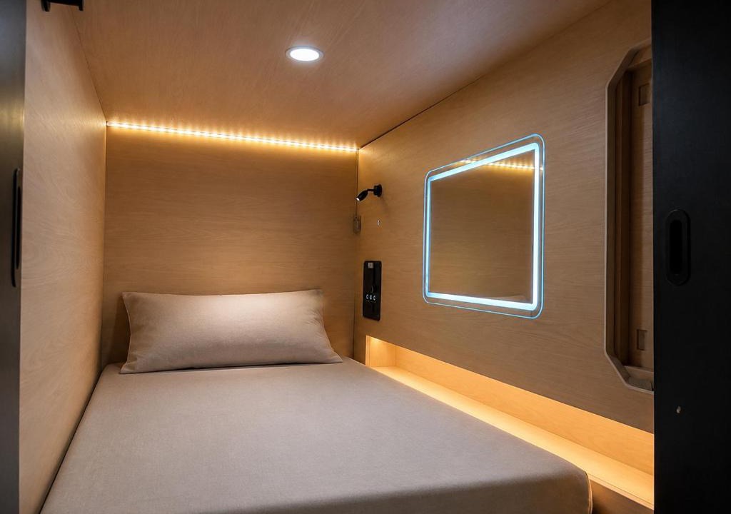 Samphanthawong Hotel | OWNLY CAPSULE Hotel