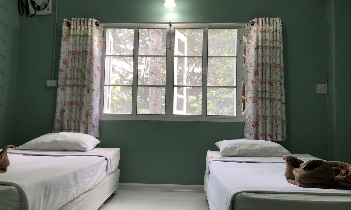 Pua Hotel | Parichart Place
