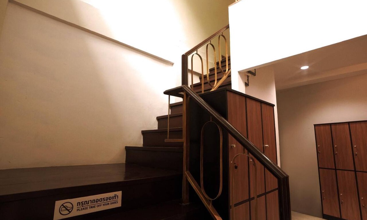 Phra Nakhon Hostel | Phraya Hostel