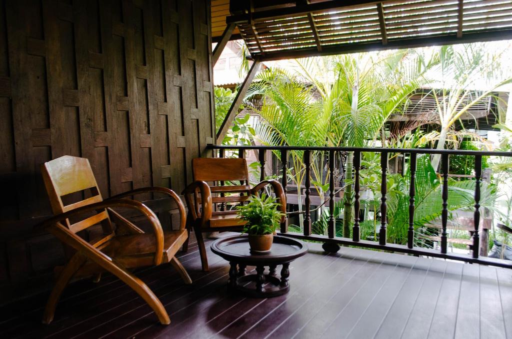 Thep Kasattri Villa | Phuket-Thaihouse(Villa1)
