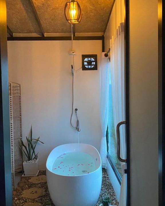 Ban Ta Khun House | Phupha Chiewlarn Resort