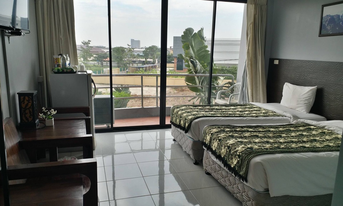 Bangkok Hotel | Platinum Place
