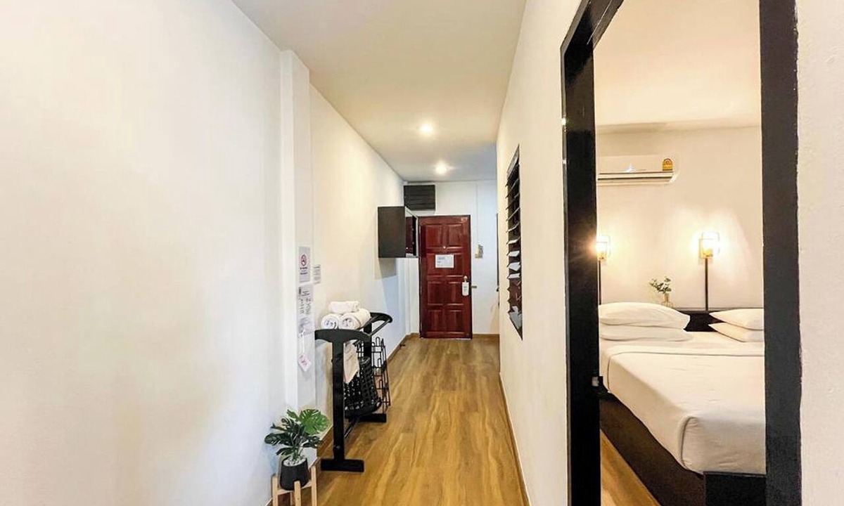Nanai Road Hotel | Rabbit Mansion Patong Hotel