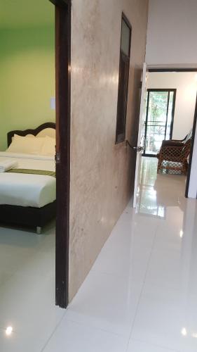 Si Prachan House | Raina-Suanpa Lung Sood Farmstay