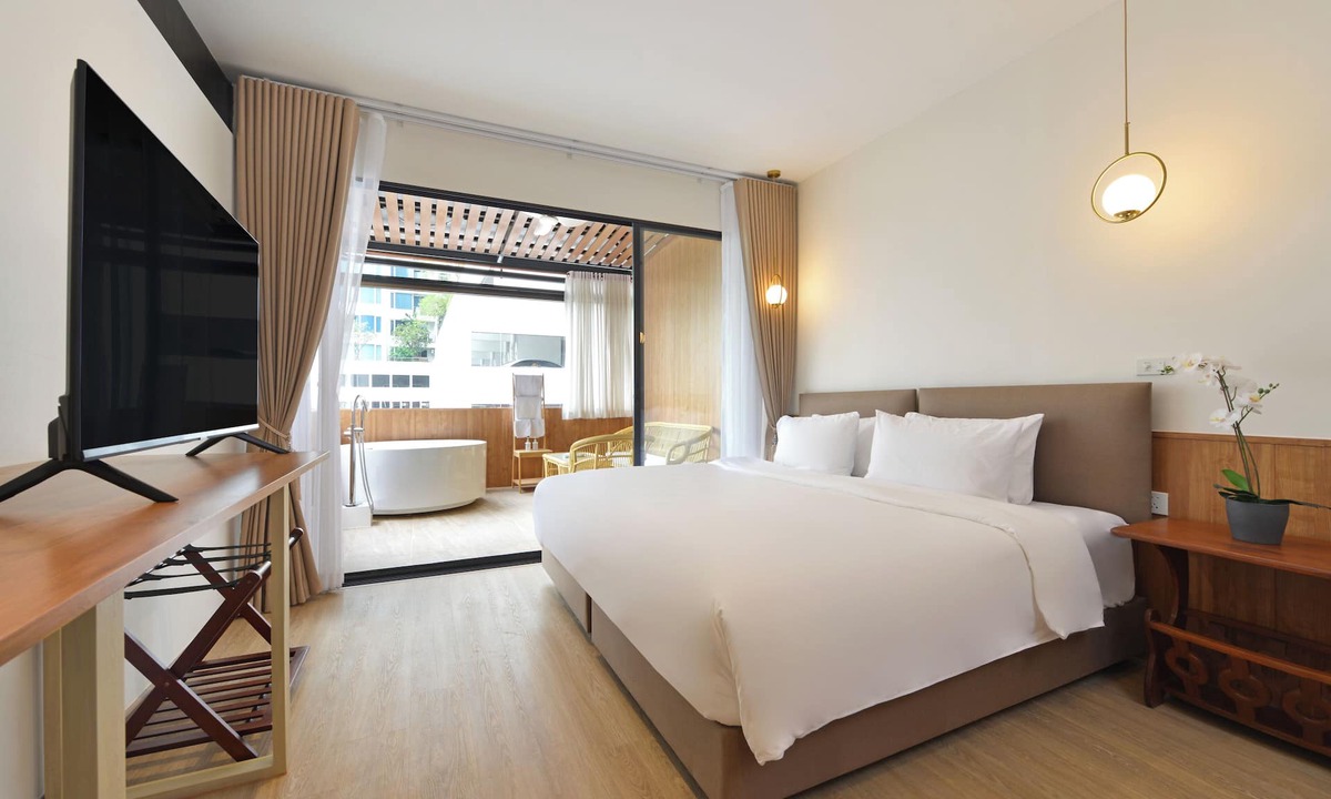 Pathumwan Hotel | Ratchathewi Hyde Away