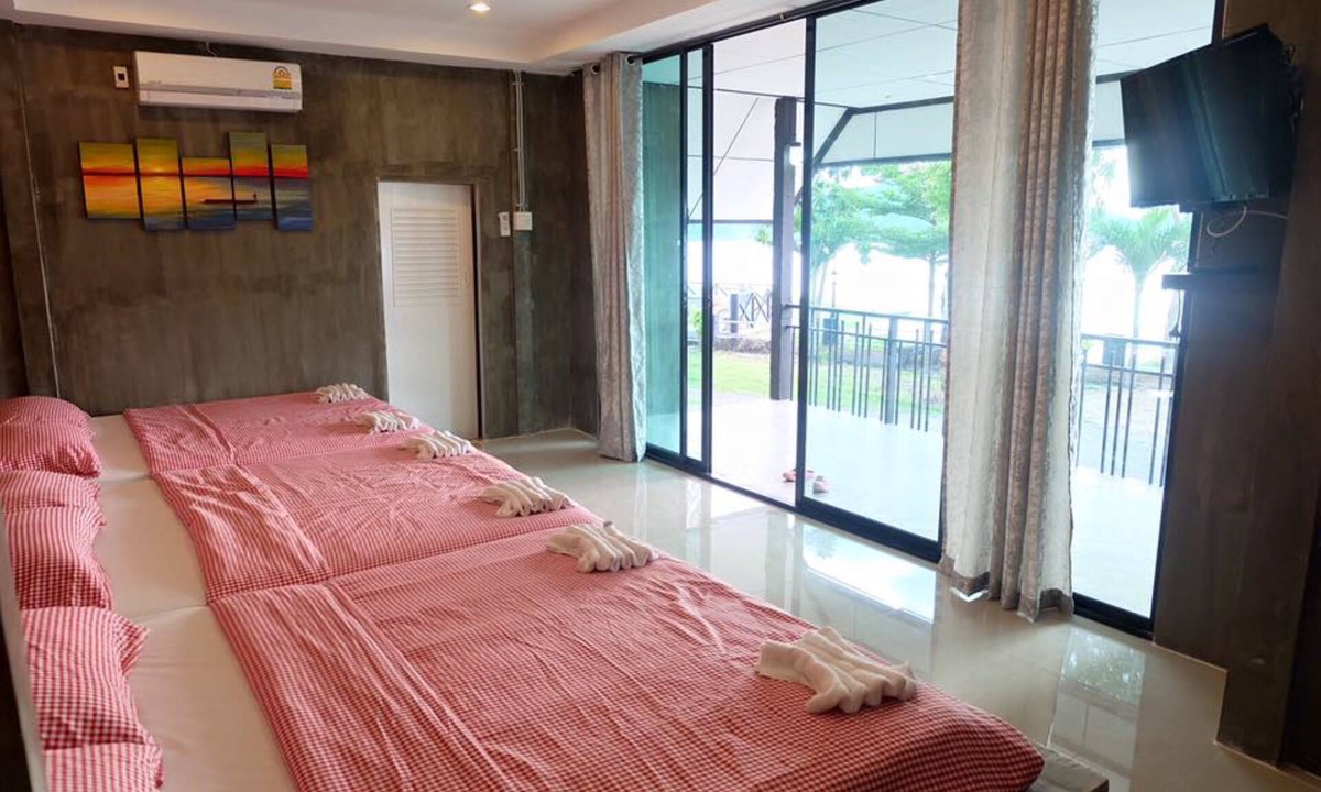 Song Phi Nong Hotel | Rimkaeng Resort