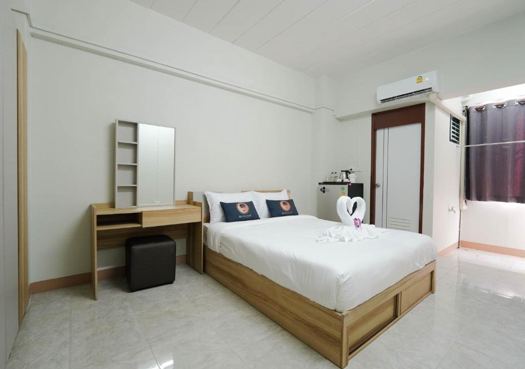 Khlong Nung Apartment | RoomQuest SPS Hotel and Residence