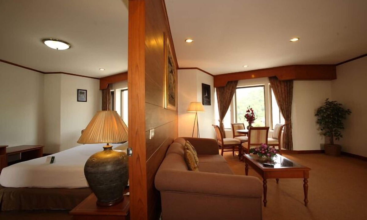 Khlong Kra Saeng Hotel | Royal Diamond Hotel