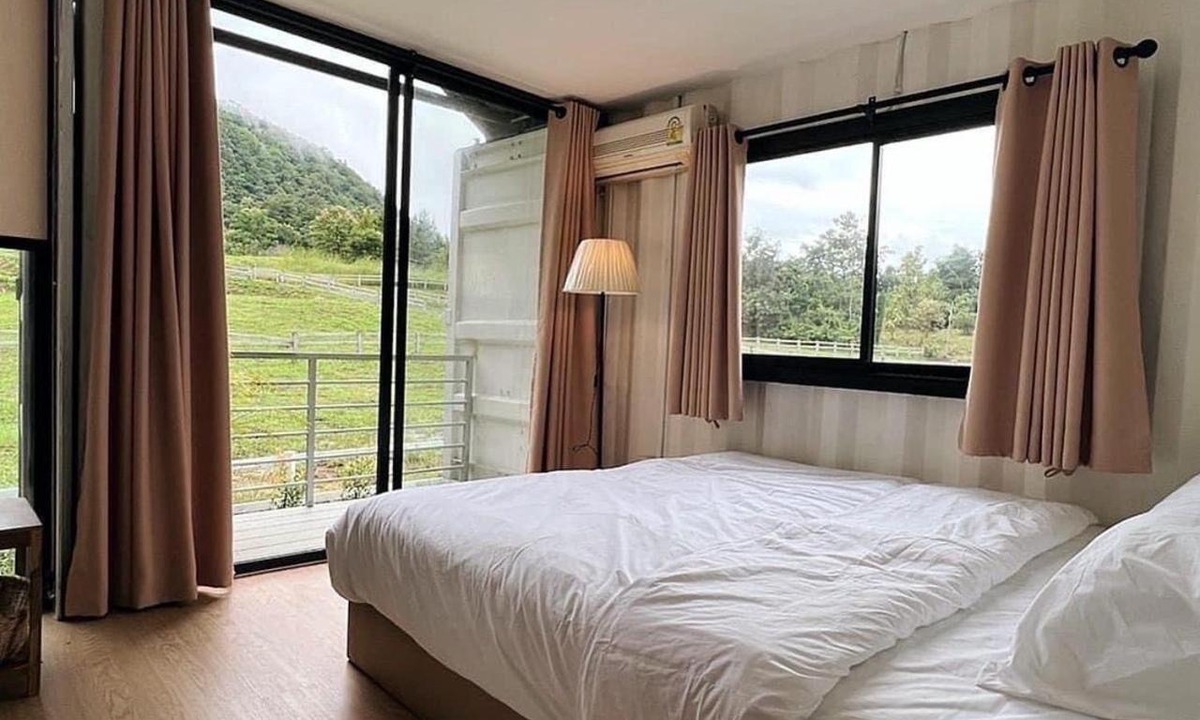On Nuea Cabin | Skugga Farm Cabin