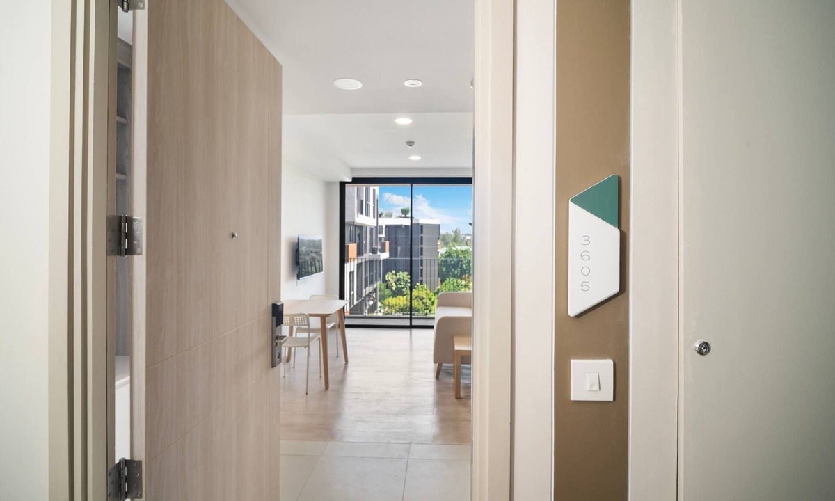 Laguna Condo | Skypark Aurora 2BR 2Bx2 Golf side