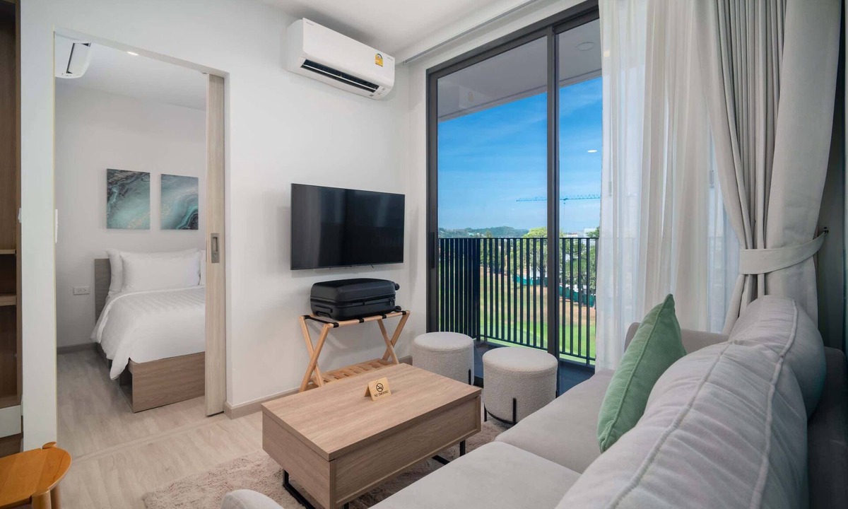 Laguna Condo | Skypark Aurora, Two-Bedroom 3703 2Ax Premium