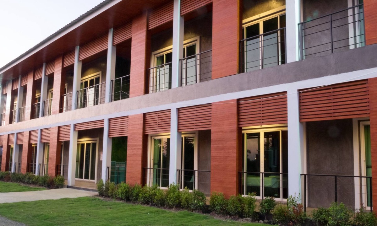 Nang Lae Hotel | So Herbs at Home