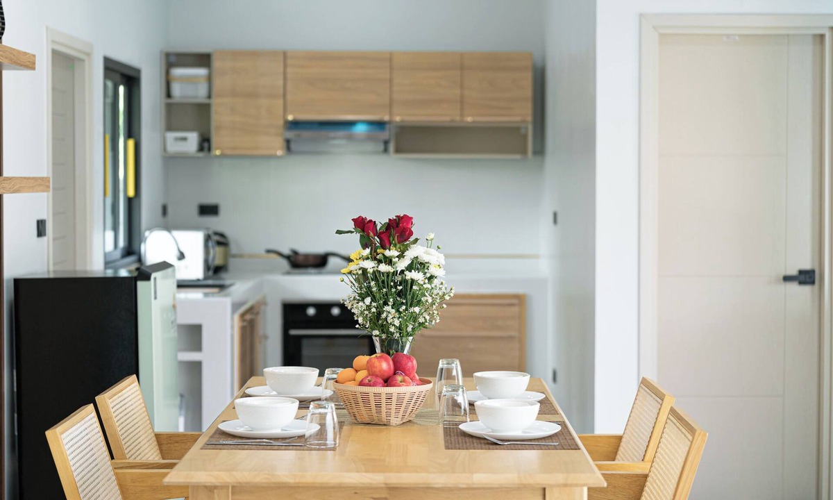 Nikhom Phatthana Hotel | Songmee Pool Villa Nikompattana