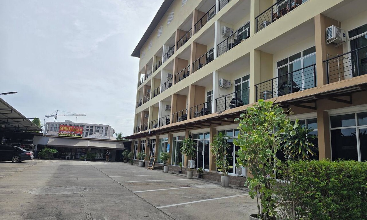 South Pattaya Hotel | Sorot Beach