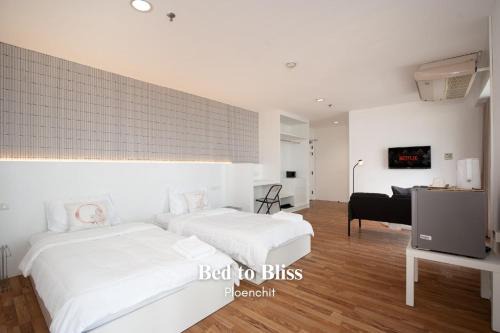 Ploenchit Apartment | Stylish Twin BR w Ensuite Bath & Relaxing Tub BTB7