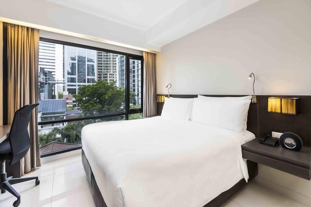 Bangkok Central Business District House | Superior, BTS Asoke, Emquartier, Wifi