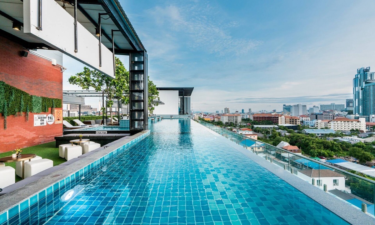 Nong Prue Hotel | SureStay Plus by Best Western T Pattaya