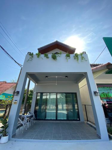 Chalong Villa | Ta-iad homestay at Soi Ta-iad