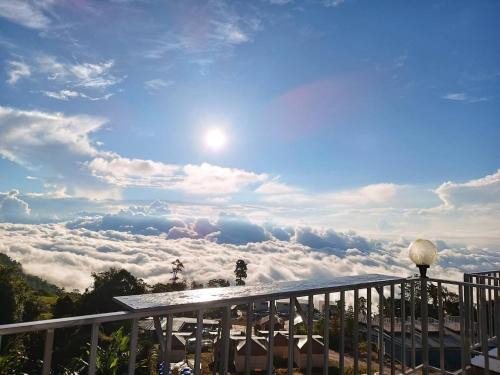 Ban Noen Hotel | Tae Khob Fah at Phu Thap Buek