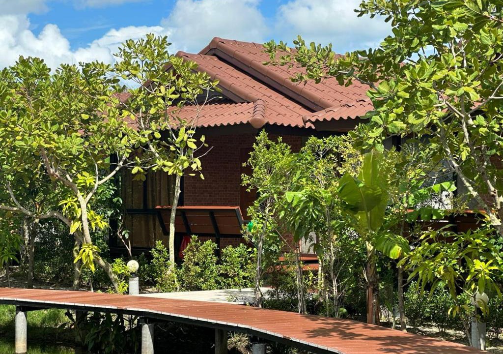 Chalong Ski Chalet | The Beatles Lagoon