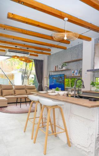 Hin Lek Fai Villa | The Cayla Premium - พูลวิลล่าหัวหิน